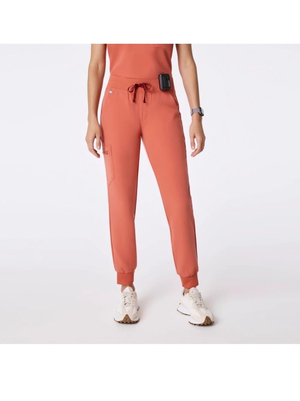 Figs High Waisted Zamora Scrub Pants in Spiced Cider Large Petite Style 1002620